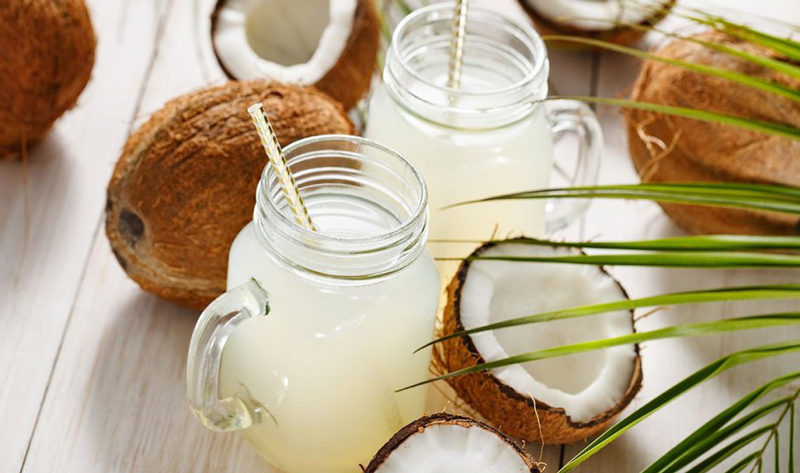 EVERTHING YOU NEED TO KNOW ABOUT COCONUT WATER