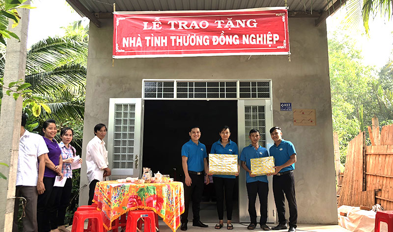 NHÀ TÌNH THƯƠNG ĐỒNG NGHIỆP - TƯƠNG THÂN TƯƠNG ÁI NĂM 2018